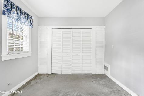 458 E End Avenue Brick NJ 08723