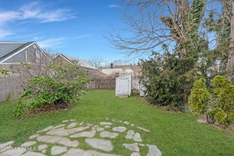 458 E End Avenue Brick NJ 08723