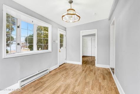 458 E End Avenue Brick NJ 08723