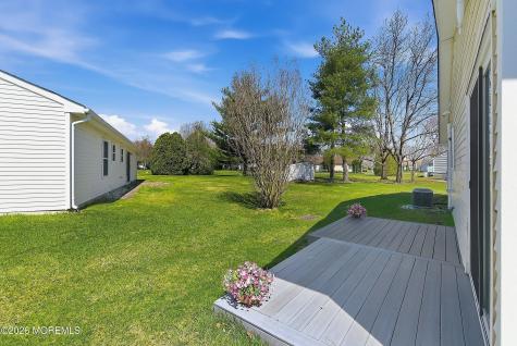 45 Jaffreyton Close Freehold NJ 07728