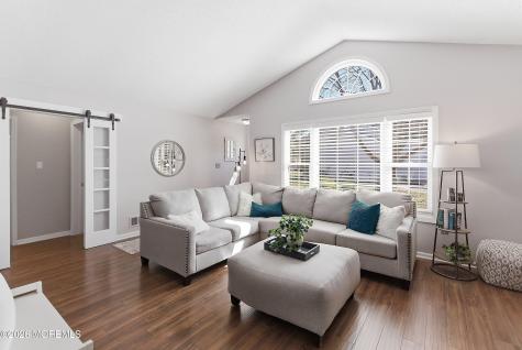45 Jaffreyton Close Freehold NJ 07728