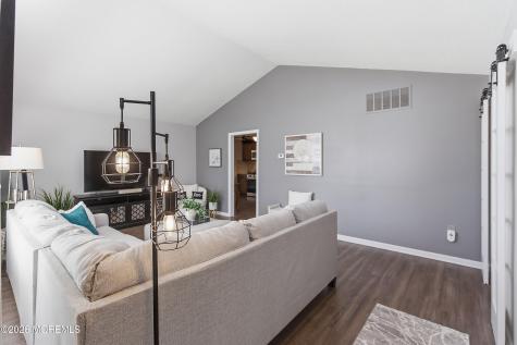 45 Jaffreyton Close Freehold NJ 07728