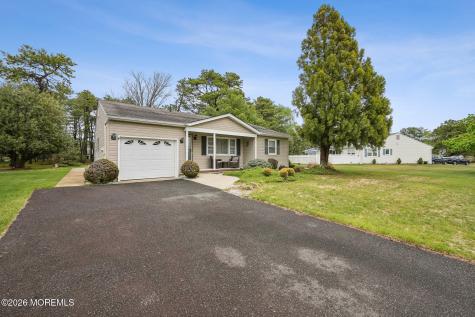 30 Whitmore Drive Toms River NJ 08757