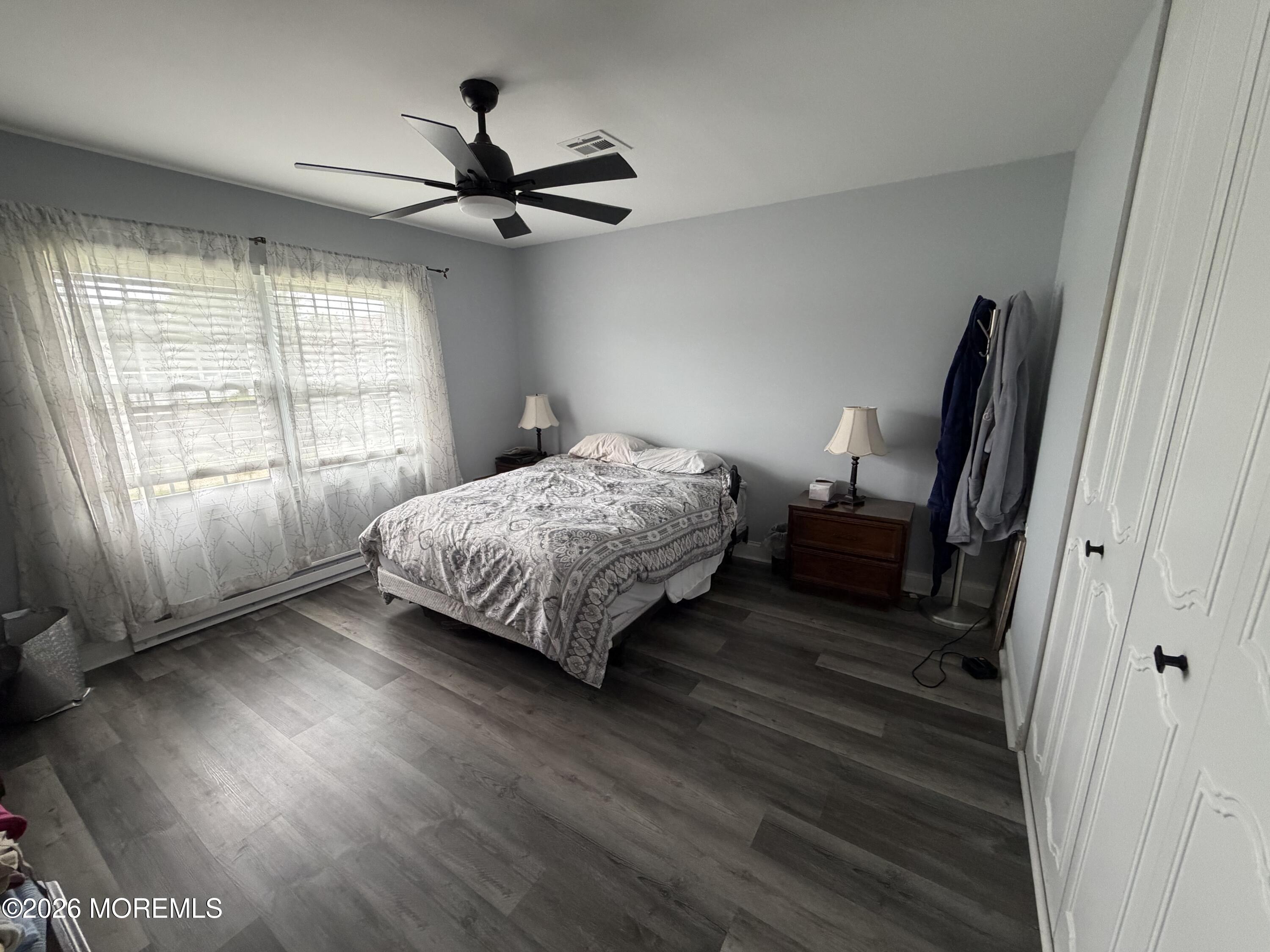 676A New Castle Court Lakewood NJ 08701