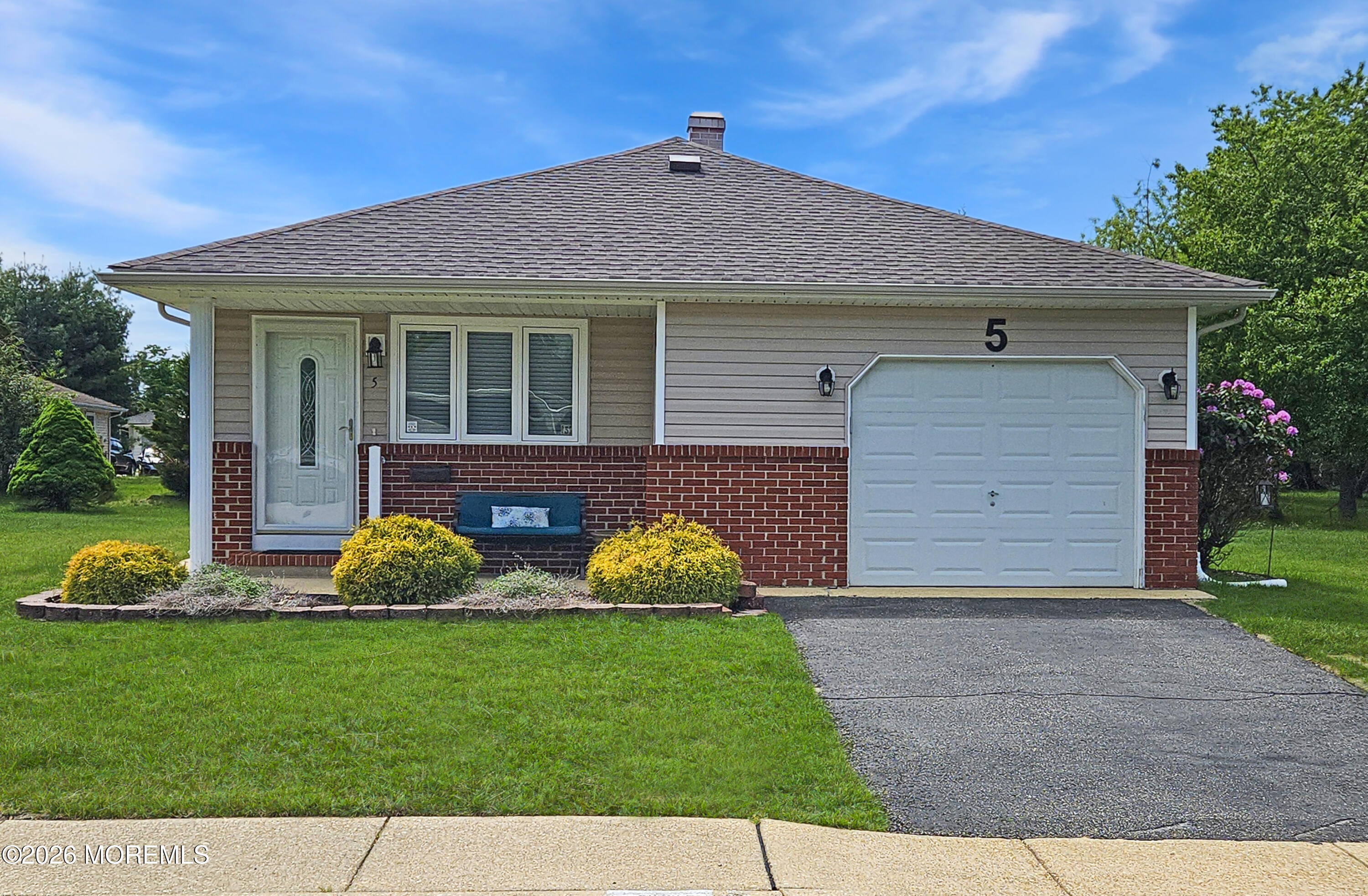 5 Martinique Drive Toms River NJ 08757