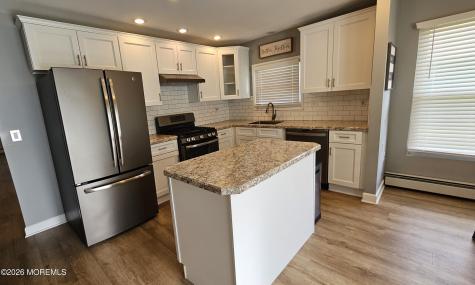 5 Martinique Drive Toms River NJ 08757