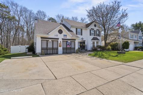 5 Brentwood Drive Bayville NJ 08721