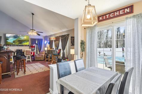 5 Brentwood Drive Bayville NJ 08721