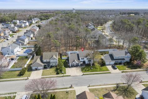 5 Brentwood Drive Bayville NJ 08721