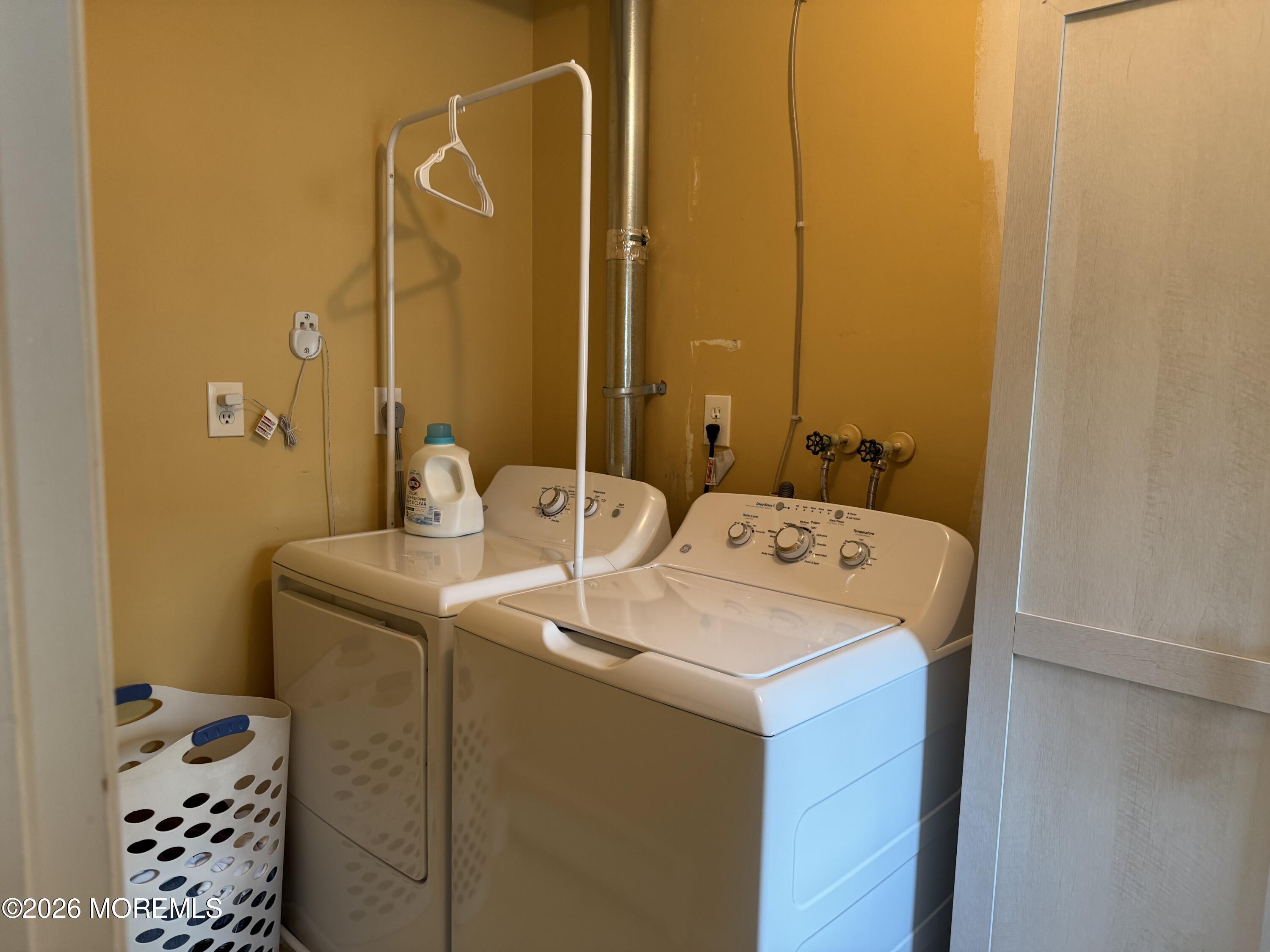 16 Vera Cruz Court Toms River NJ 08757