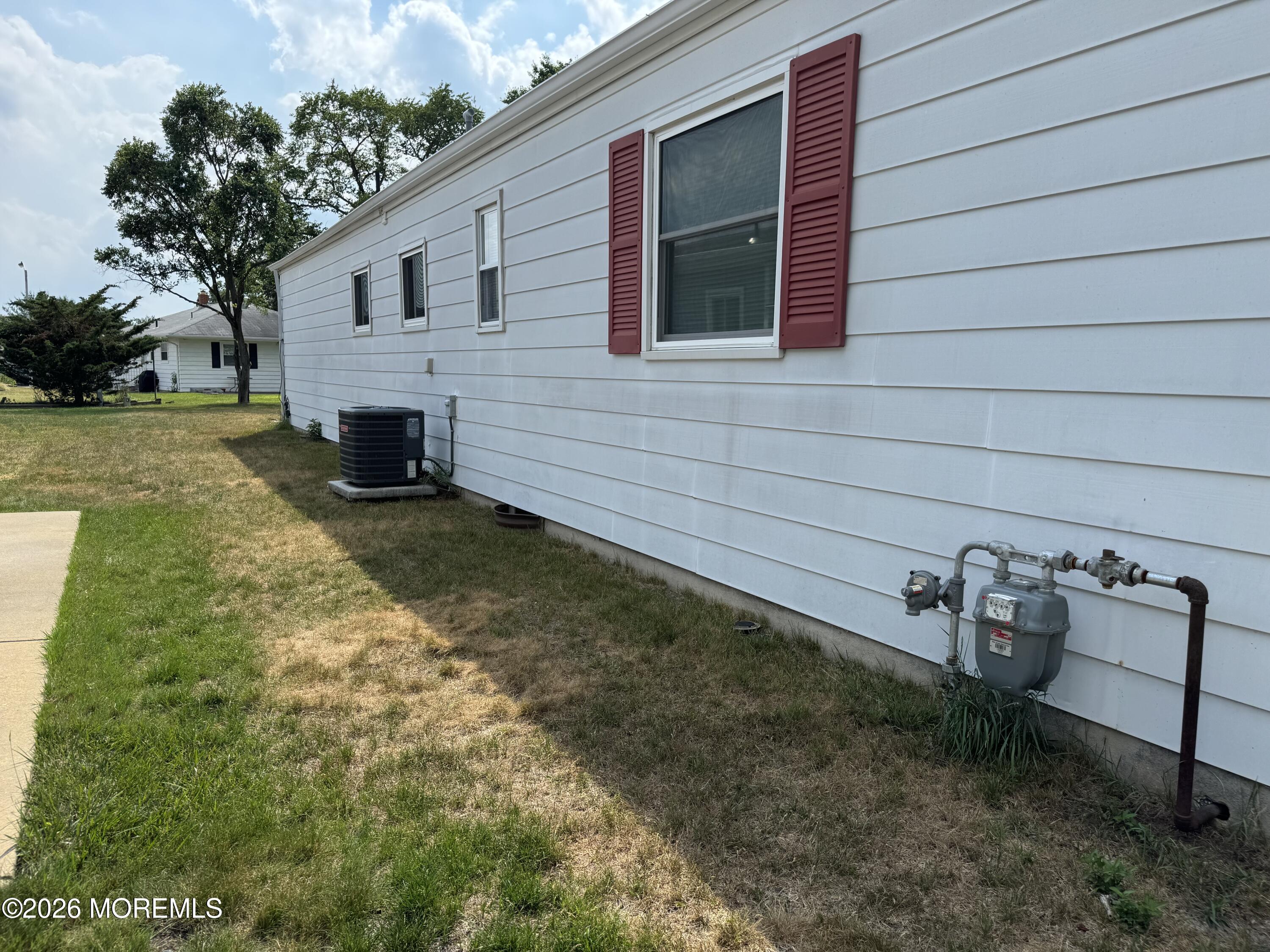 16 Vera Cruz Court Toms River NJ 08757
