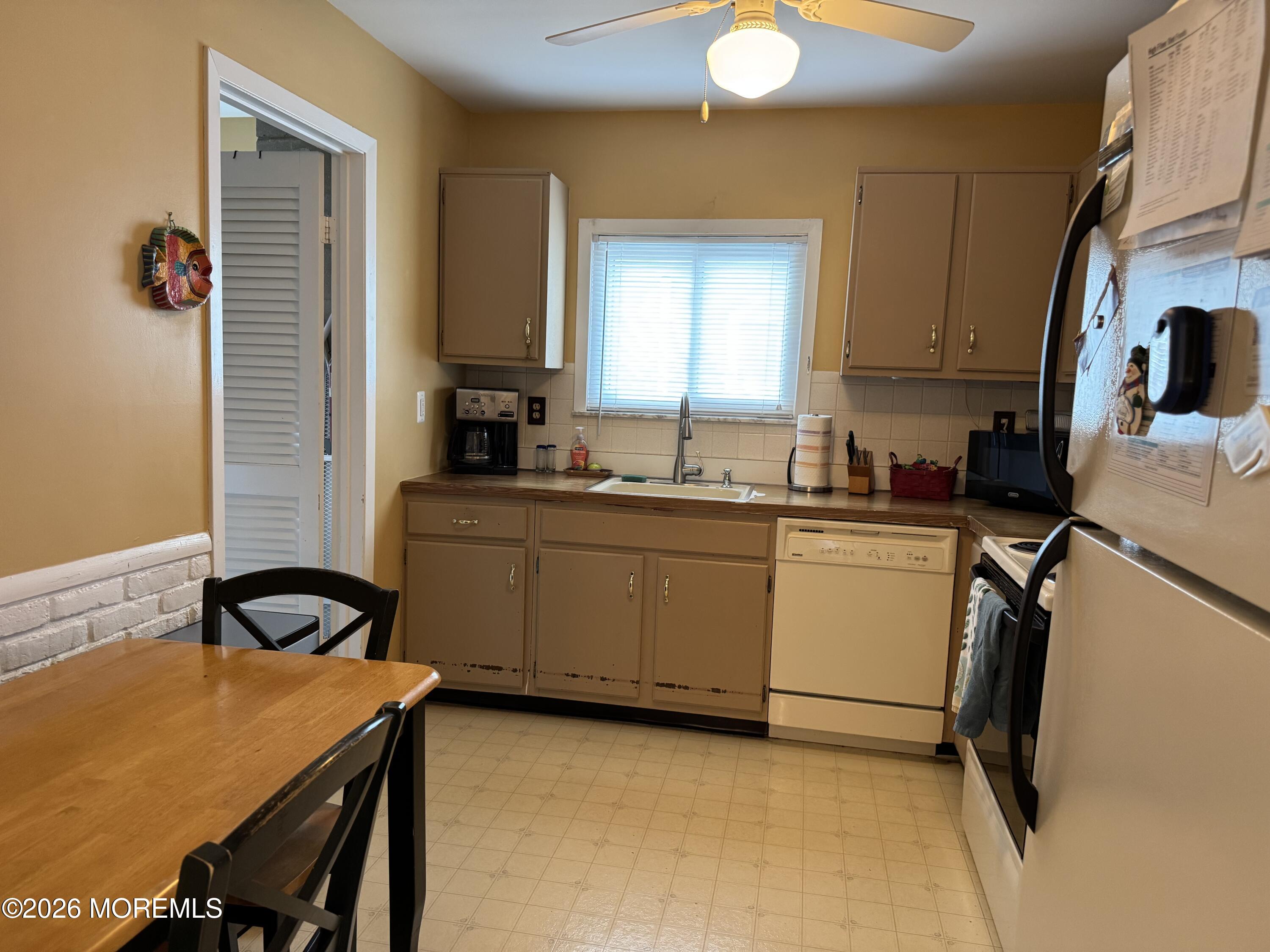 16 Vera Cruz Court Toms River NJ 08757