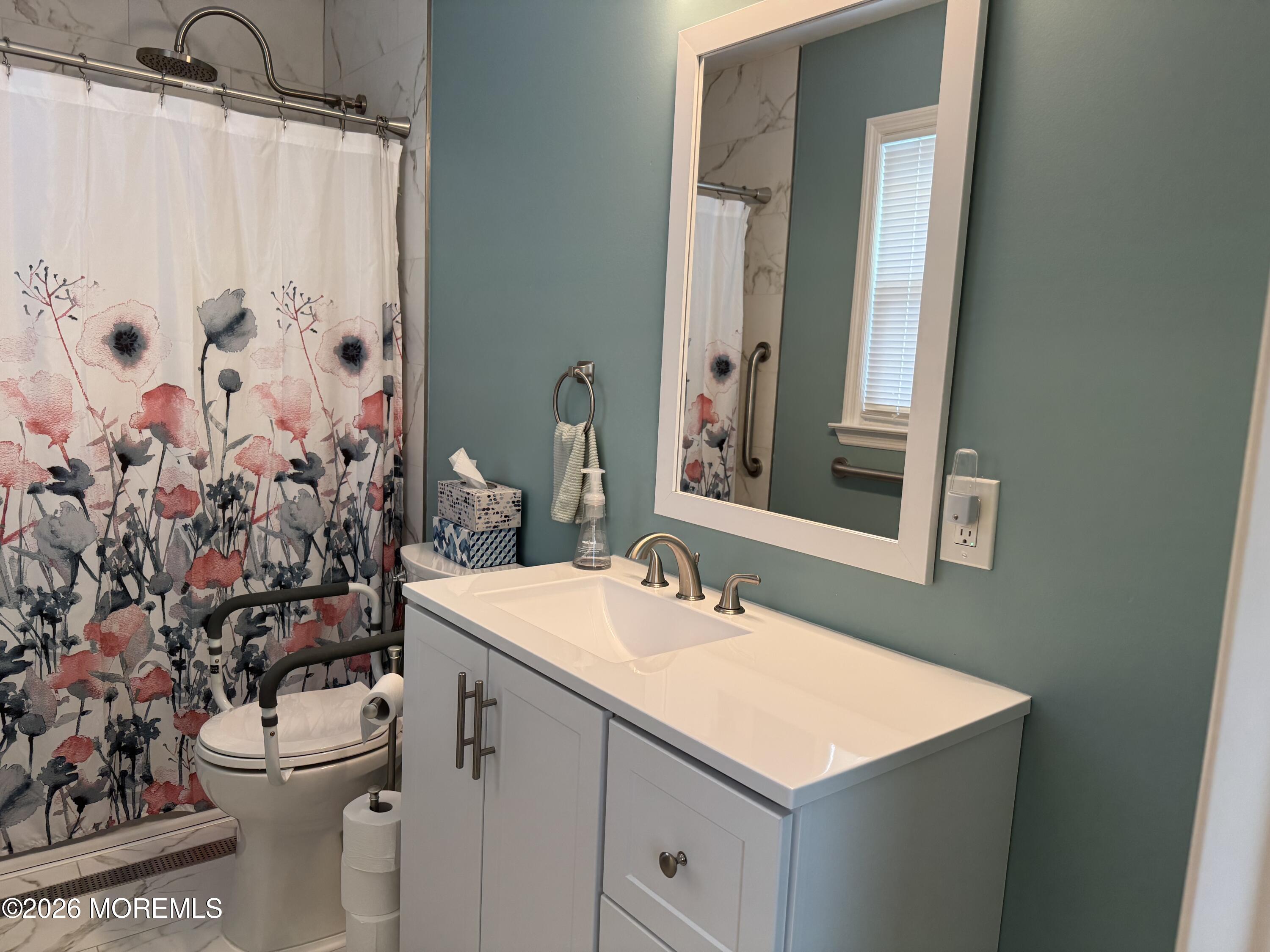 16 Vera Cruz Court Toms River NJ 08757