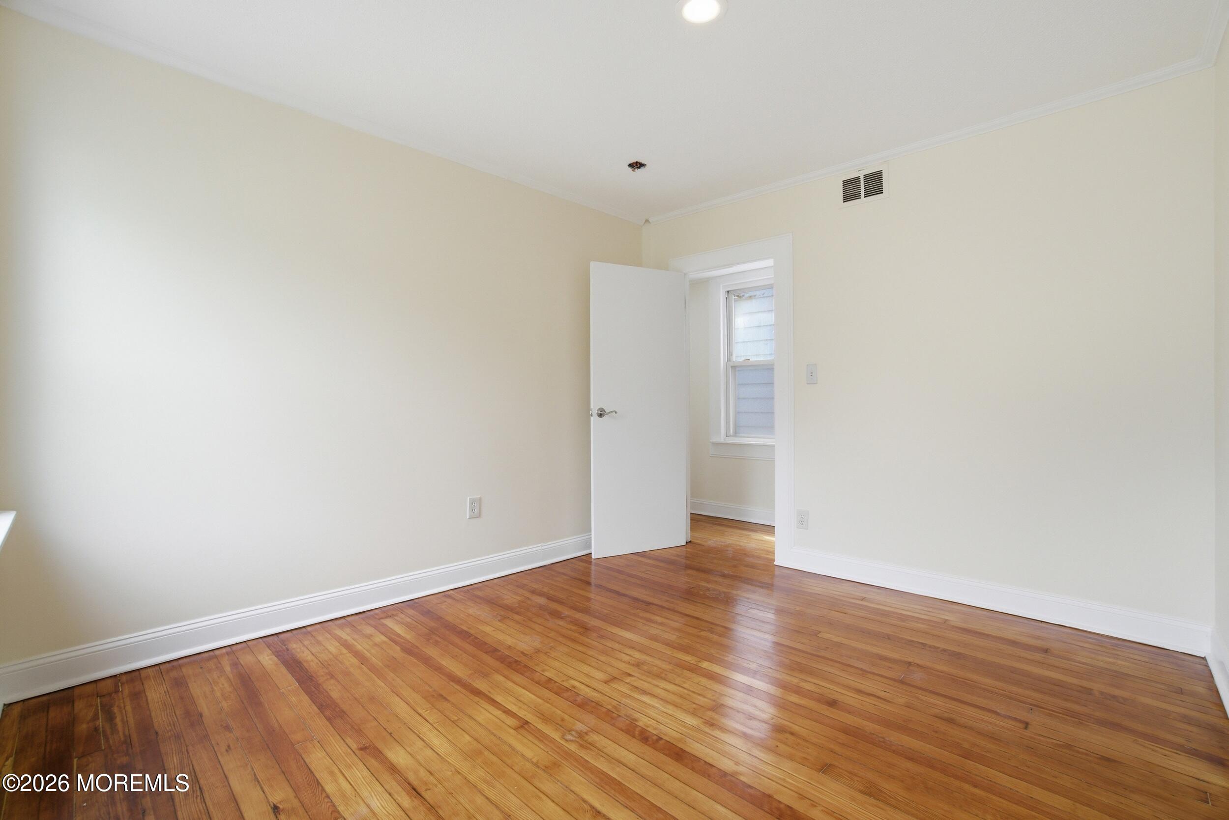 306-308 Smith Street Newark NJ 07106