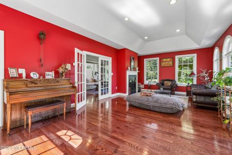 15 Livingston Court Marlboro NJ 07746