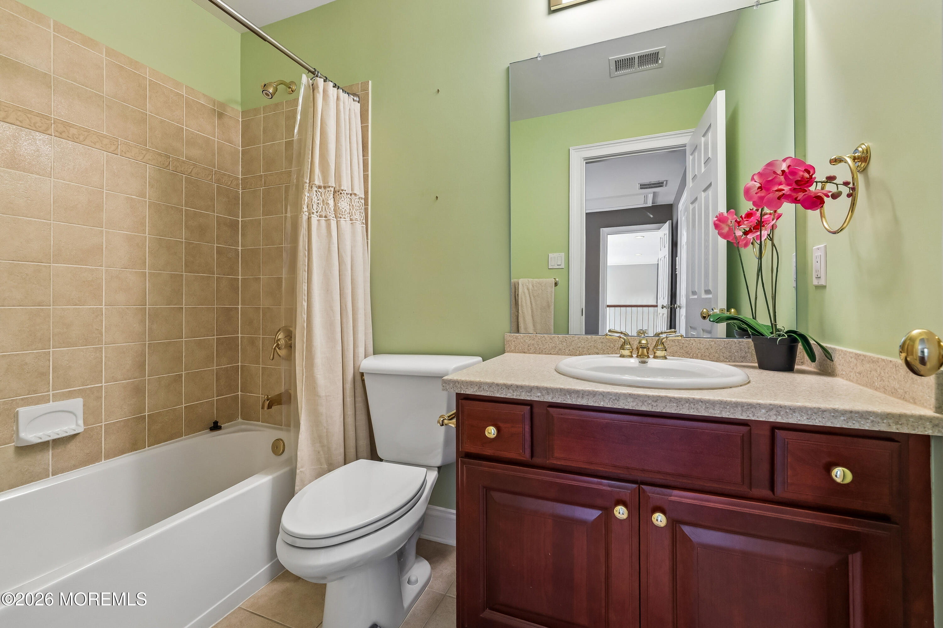 15 Livingston Court Marlboro NJ 07746