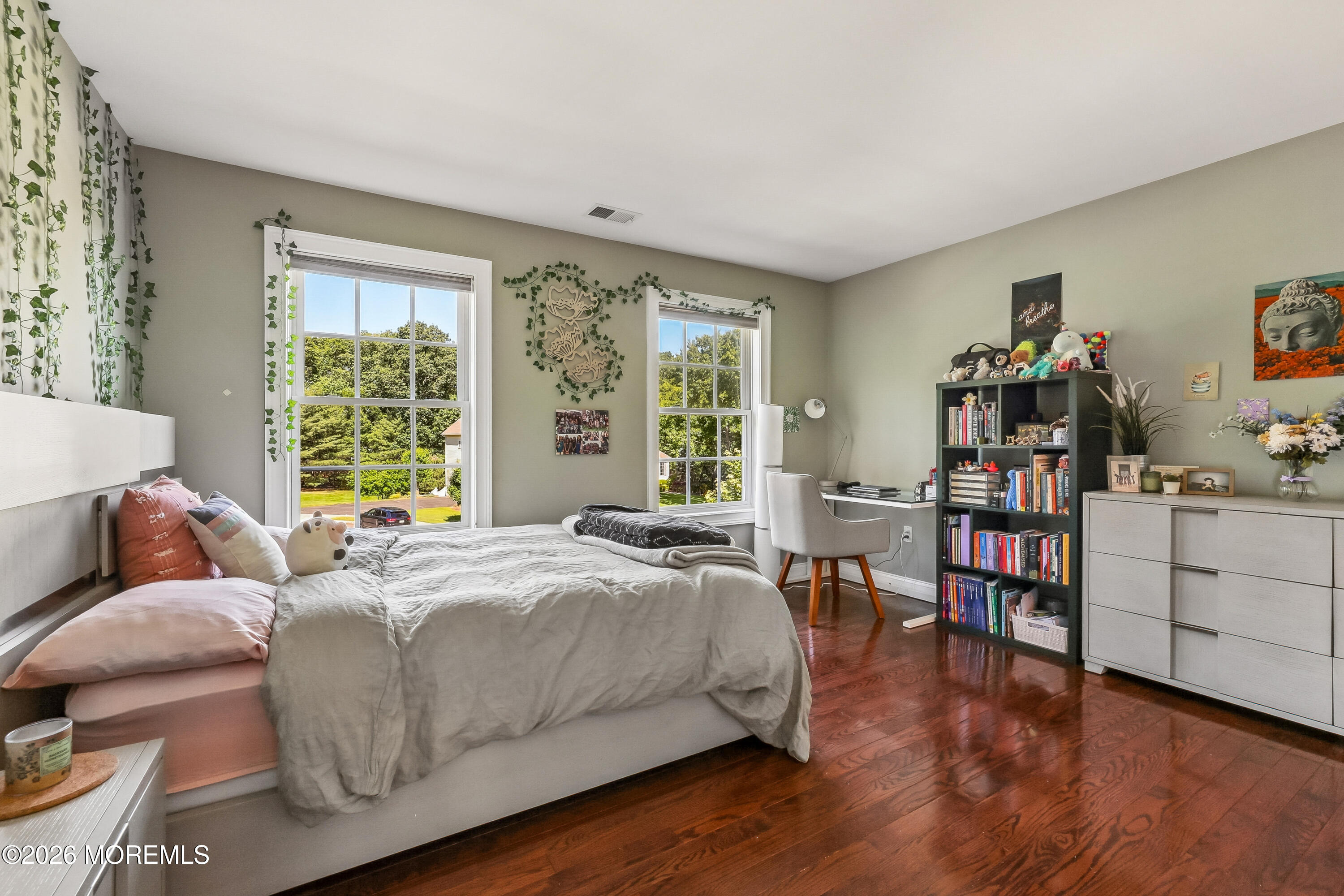 15 Livingston Court Marlboro NJ 07746