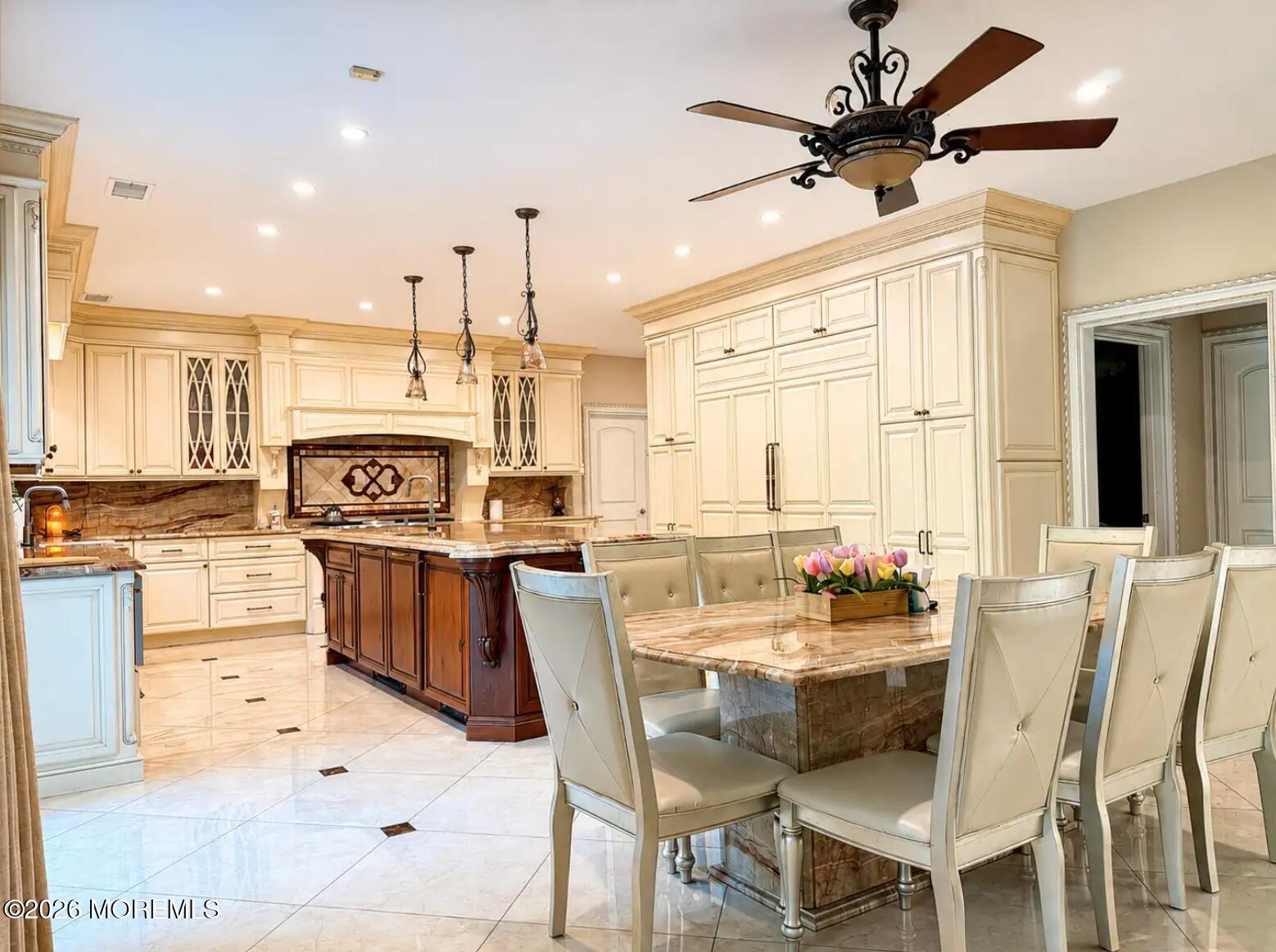 5 Hemlock Lane Holmdel NJ 07733