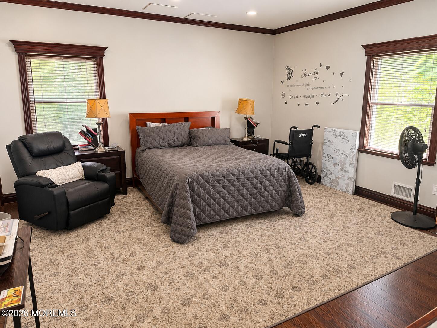 5 Hemlock Lane Holmdel NJ 07733