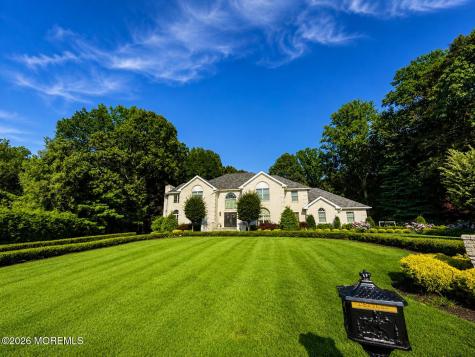 5 Hemlock Lane Holmdel NJ 07733