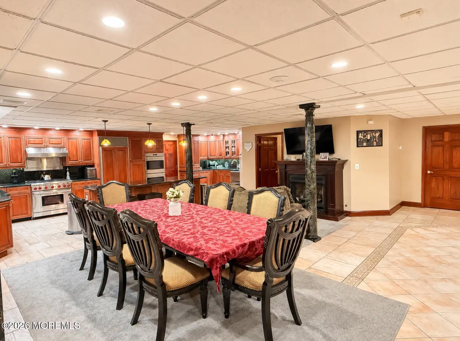 5 Hemlock Lane Holmdel NJ 07733