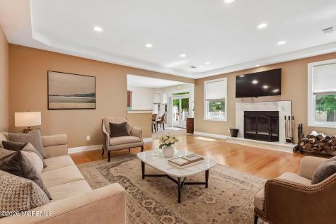 3 Kristin Court Manalapan NJ 07726