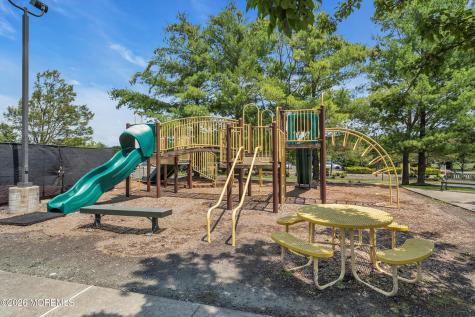 5 Ferrara Court Manchester NJ 08759