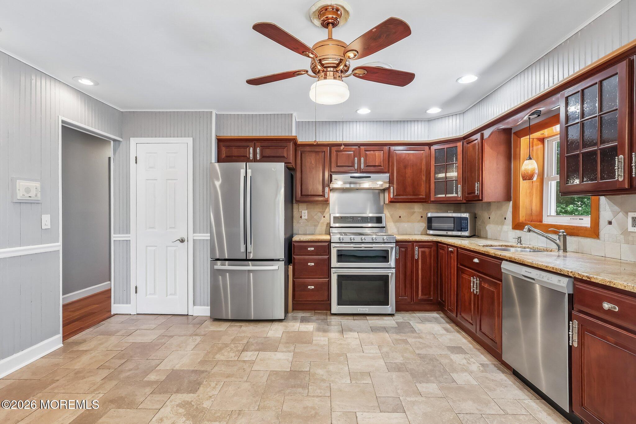 114 Outboard Avenue Manahawkin NJ 08050