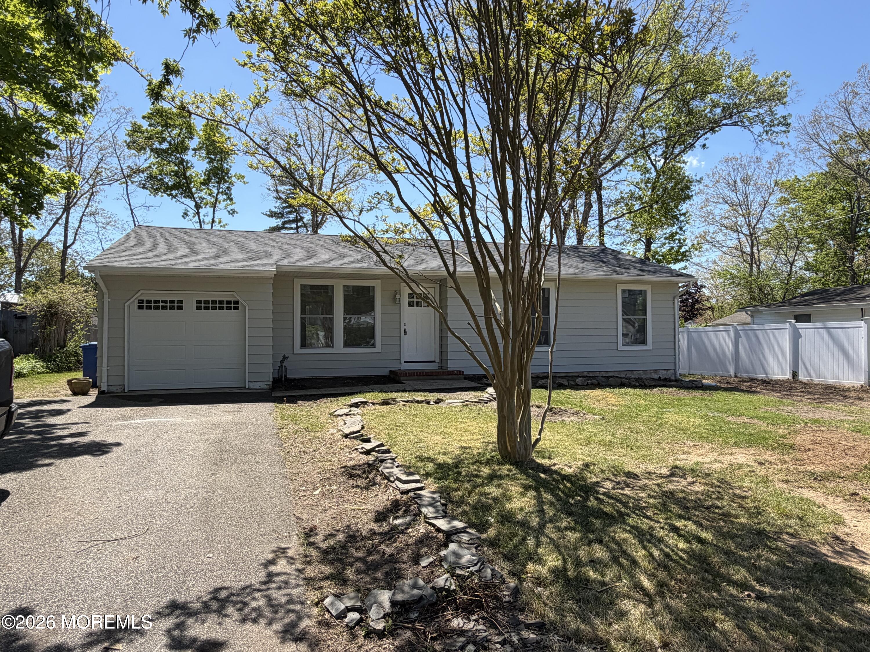 43 Lighthouse Drive Manahawkin NJ 08050
