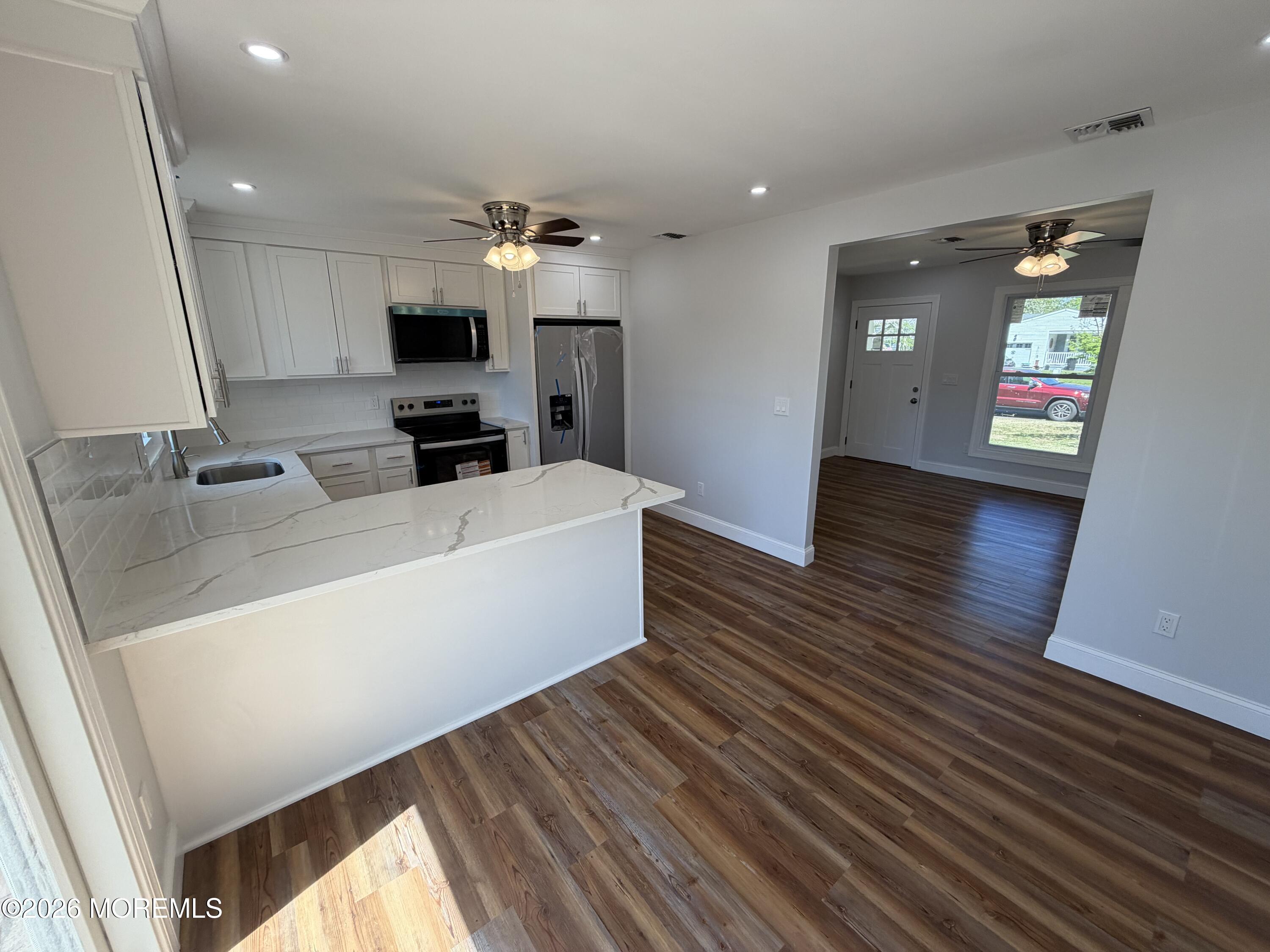 43 Lighthouse Drive Manahawkin NJ 08050