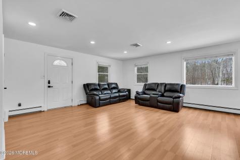 86 Cox Cro Road Toms River NJ 08755
