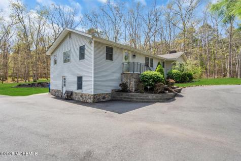 86 Cox Cro Road Toms River NJ 08755