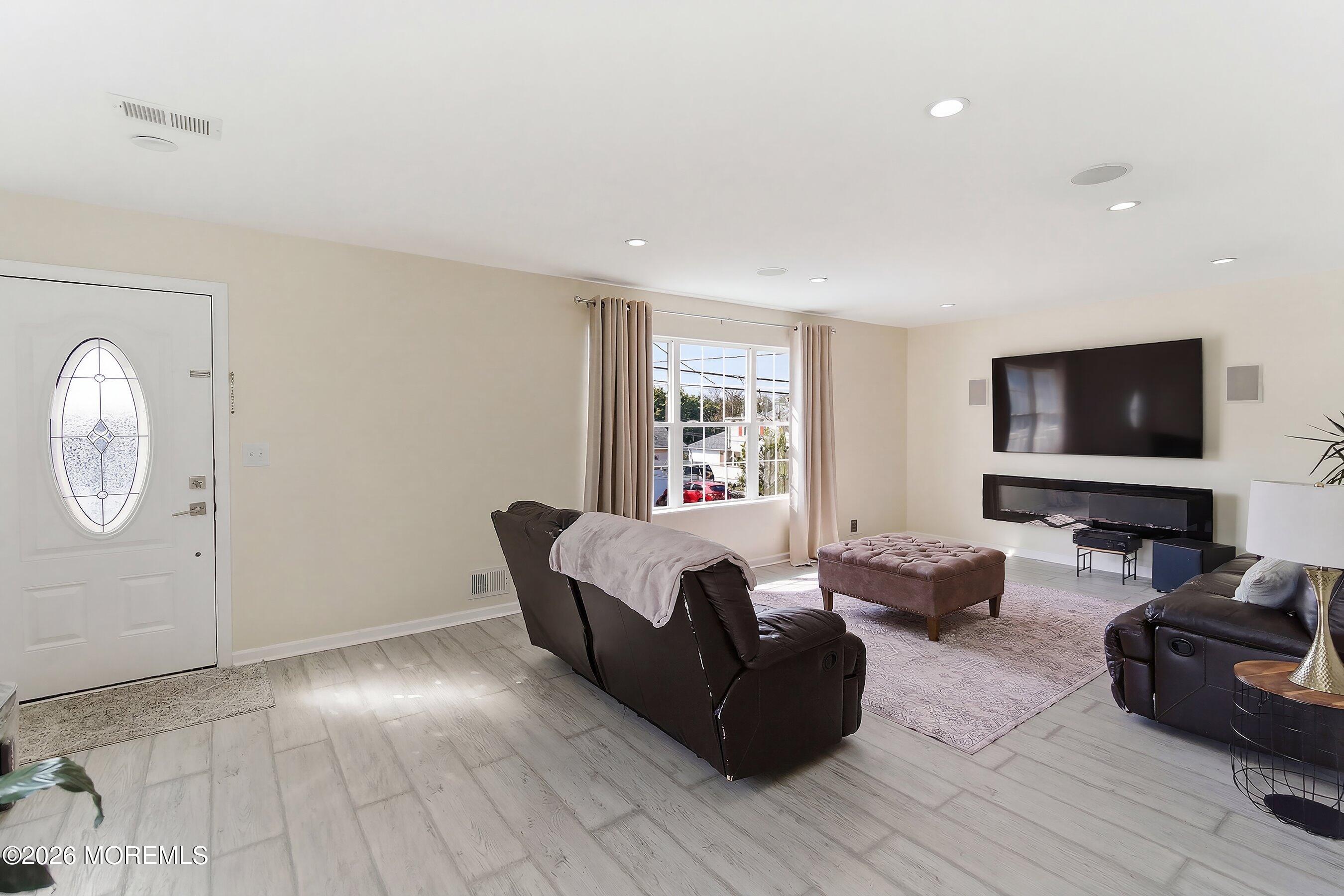 335 Park Avenue Union Beach NJ 07735