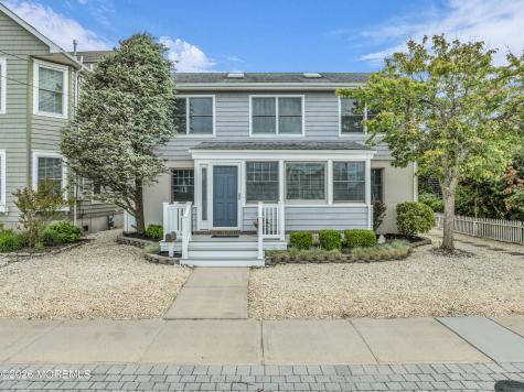 39 8th Avenue Seaside Park NJ 08752