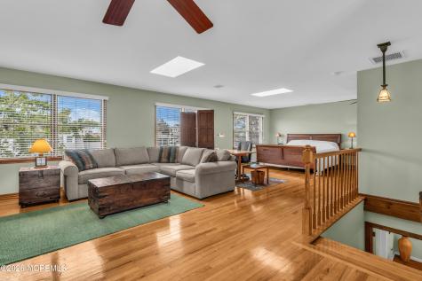 39 8th Avenue Seaside Park NJ 08752
