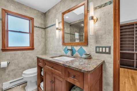 39 8th Avenue Seaside Park NJ 08752