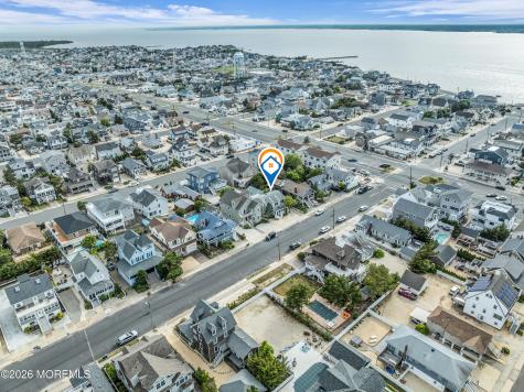 39 8th Avenue Seaside Park NJ 08752