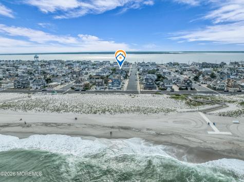 39 8th Avenue Seaside Park NJ 08752