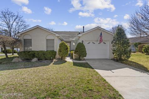1523 Heatherleaf Lane Toms River NJ 08755