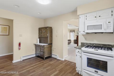 1523 Heatherleaf Lane Toms River NJ 08755
