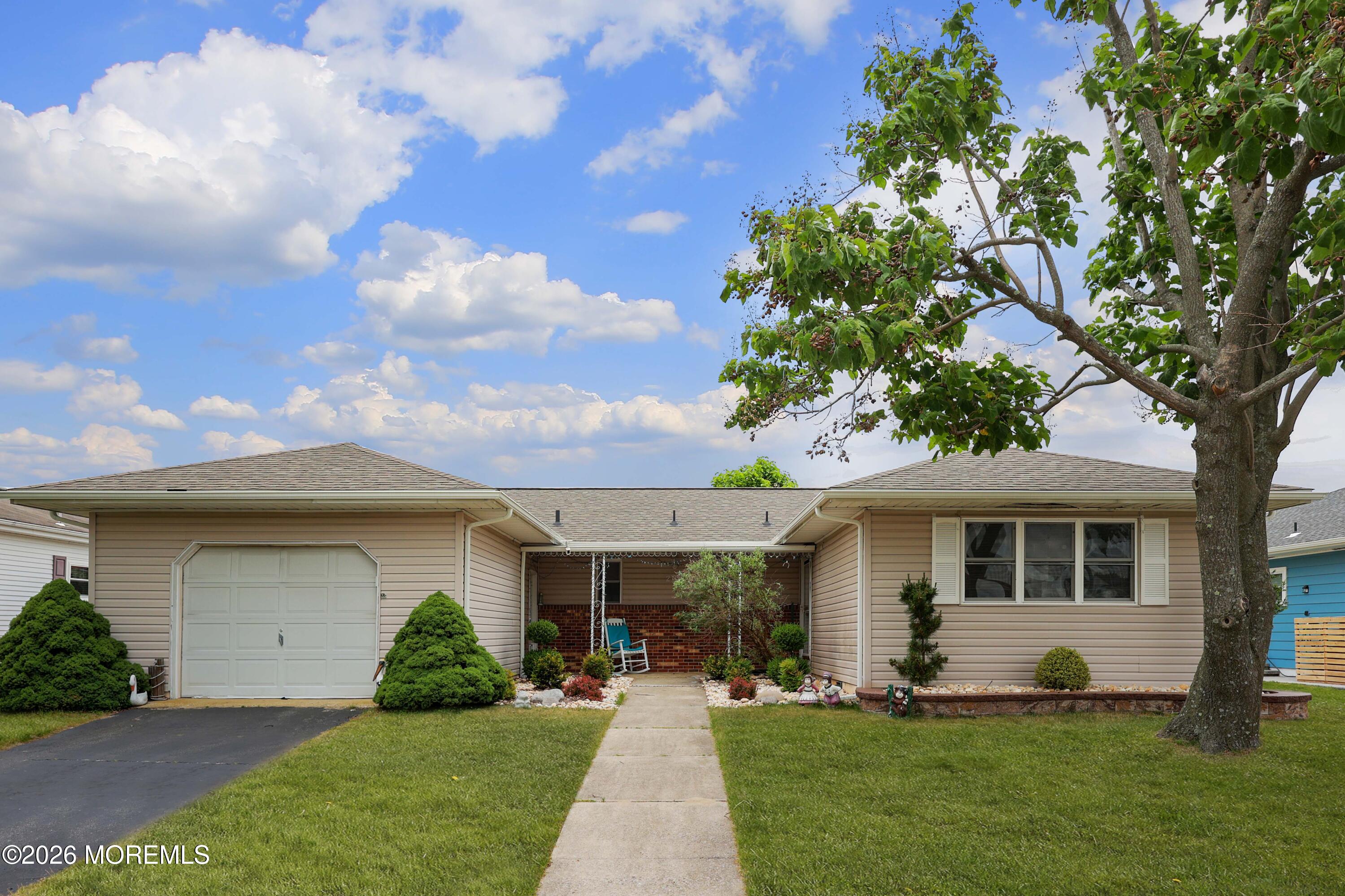 201 Bonaire Drive Toms River NJ 08757
