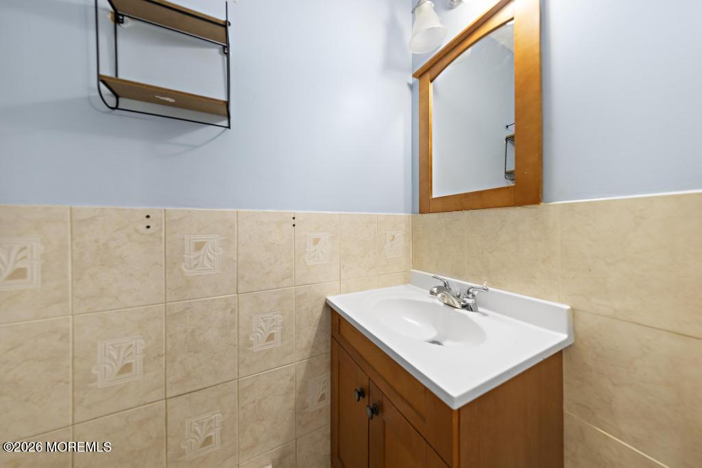 14 Oneida Avenue Waretown NJ 08758