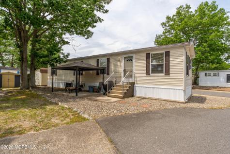 309 Floral Way Toms River NJ 08755