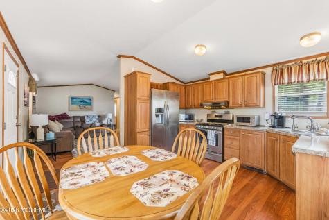309 Floral Way Toms River NJ 08755