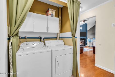 305 Owls Nest Court Jackson NJ 08527