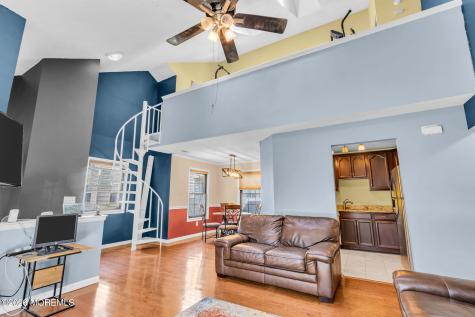 305 Owls Nest Court Jackson NJ 08527