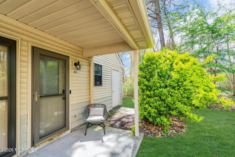 305 Owls Nest Court Jackson NJ 08527