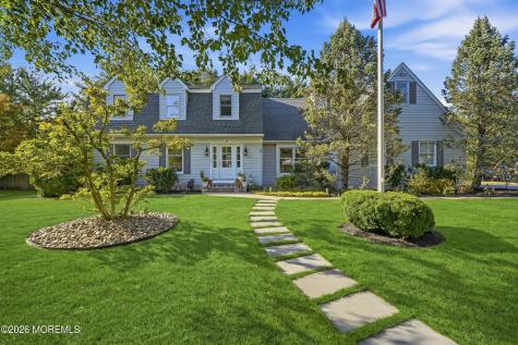 9 Lakeview Drive Tinton Falls NJ 07712