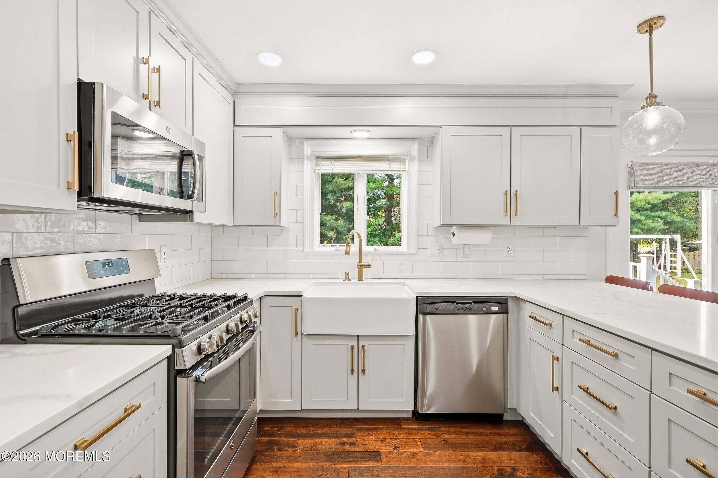 9 Lakeview Drive Tinton Falls NJ 07712