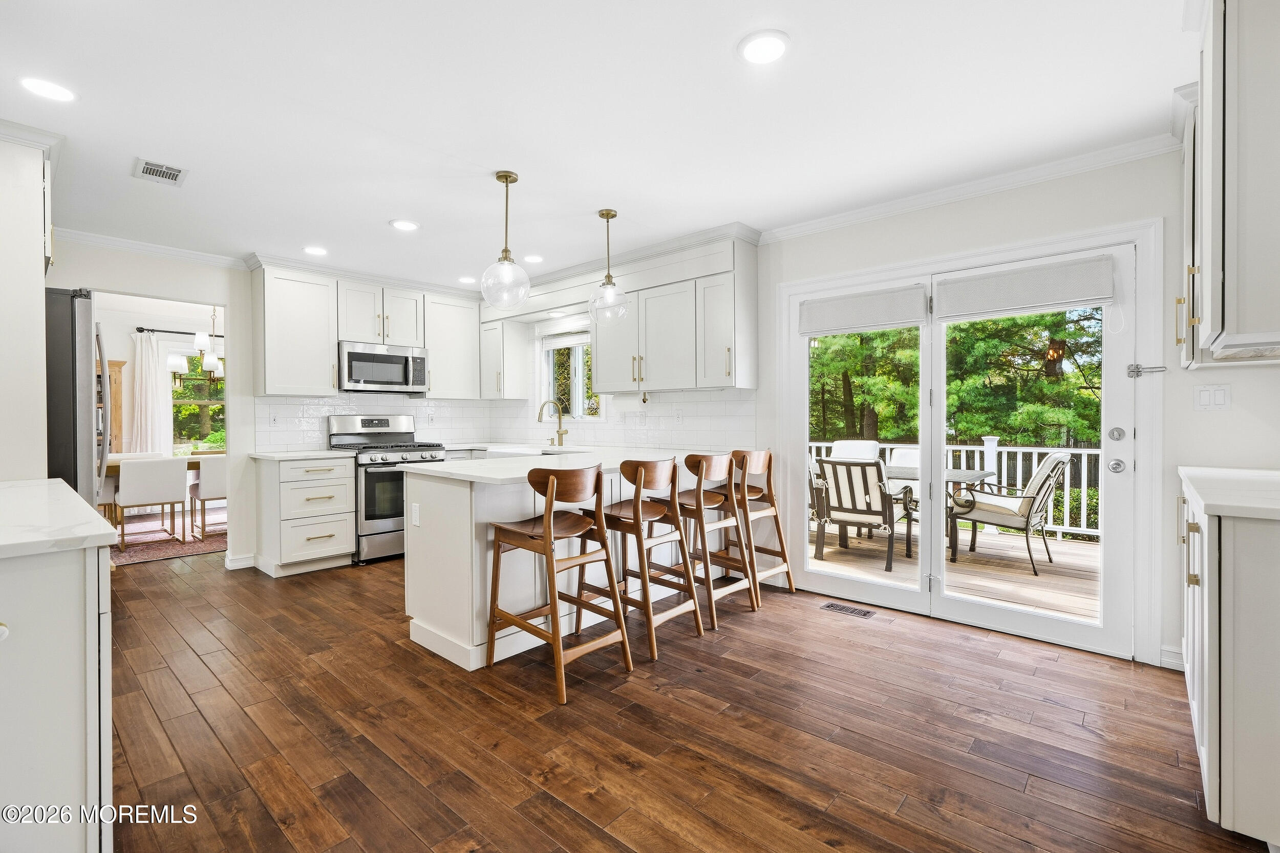9 Lakeview Drive Tinton Falls NJ 07712